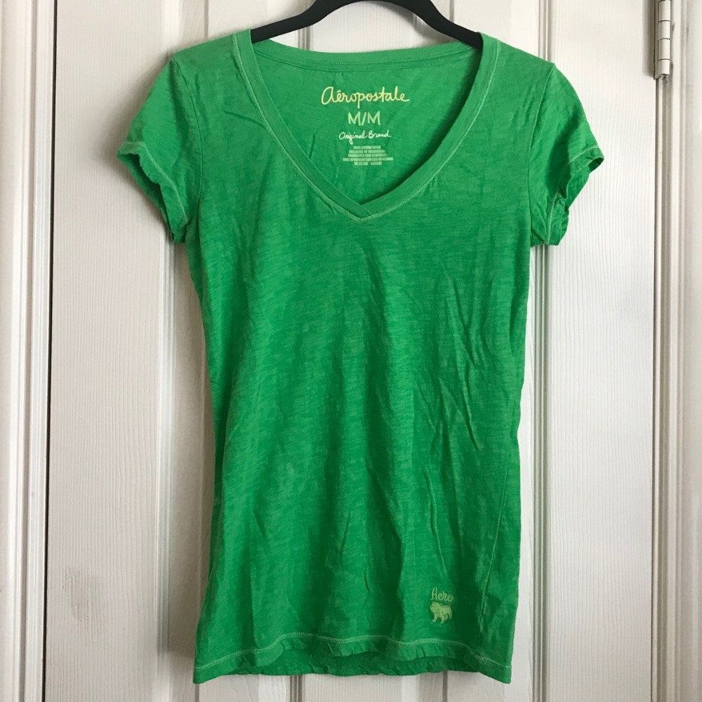 NWOT Aeropostale Green V-Neck Tee Basic Top - Picture 5 of 5